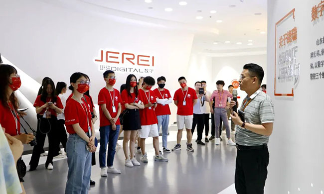 北京大学“力行计划”学员到访捷瑞数字，开展研究生暑期社会实践活动